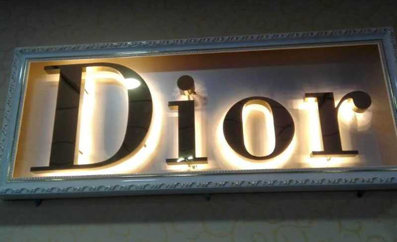 西安不锈钢美陈设计